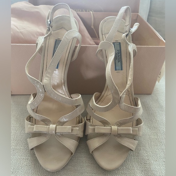 AUTHENTIC PRADA Sandal in Saffiano Leather, Color Seta, Size 37.5 / Size 7 - Picture 12 of 12